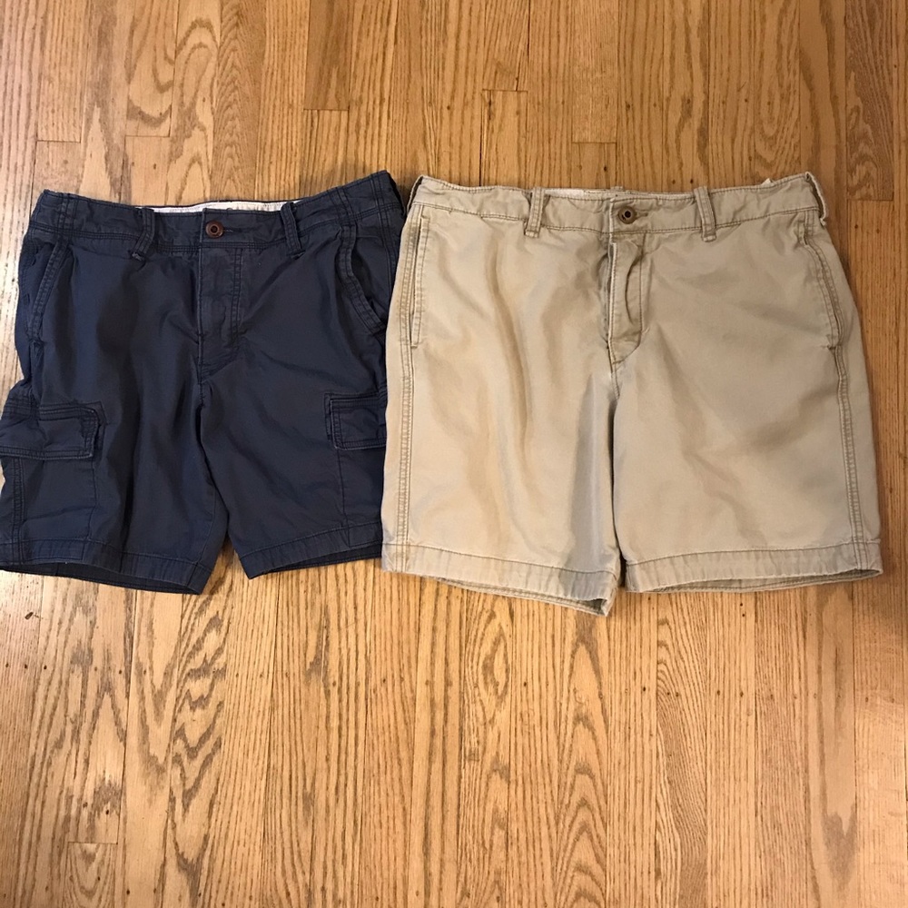 Lot of Hollister shorts, 33